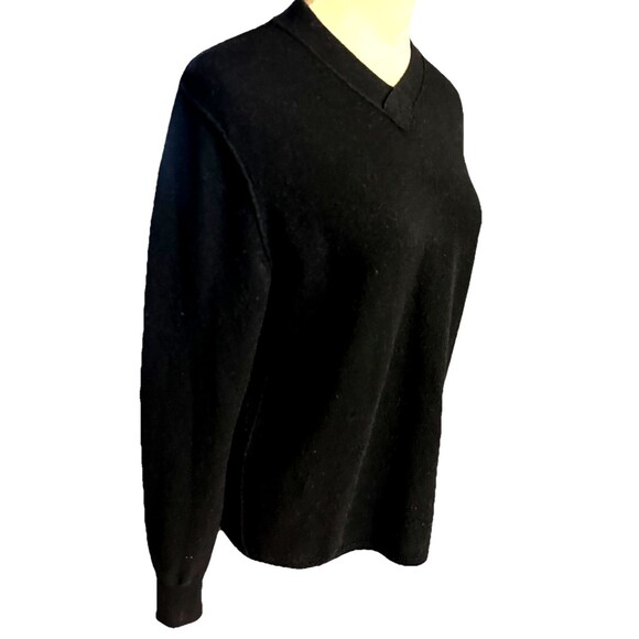 Elie Tahari Womens M 100% Cashmere Black V Neck Long Sleeves Pullover Sweater - Picture 4 of 8